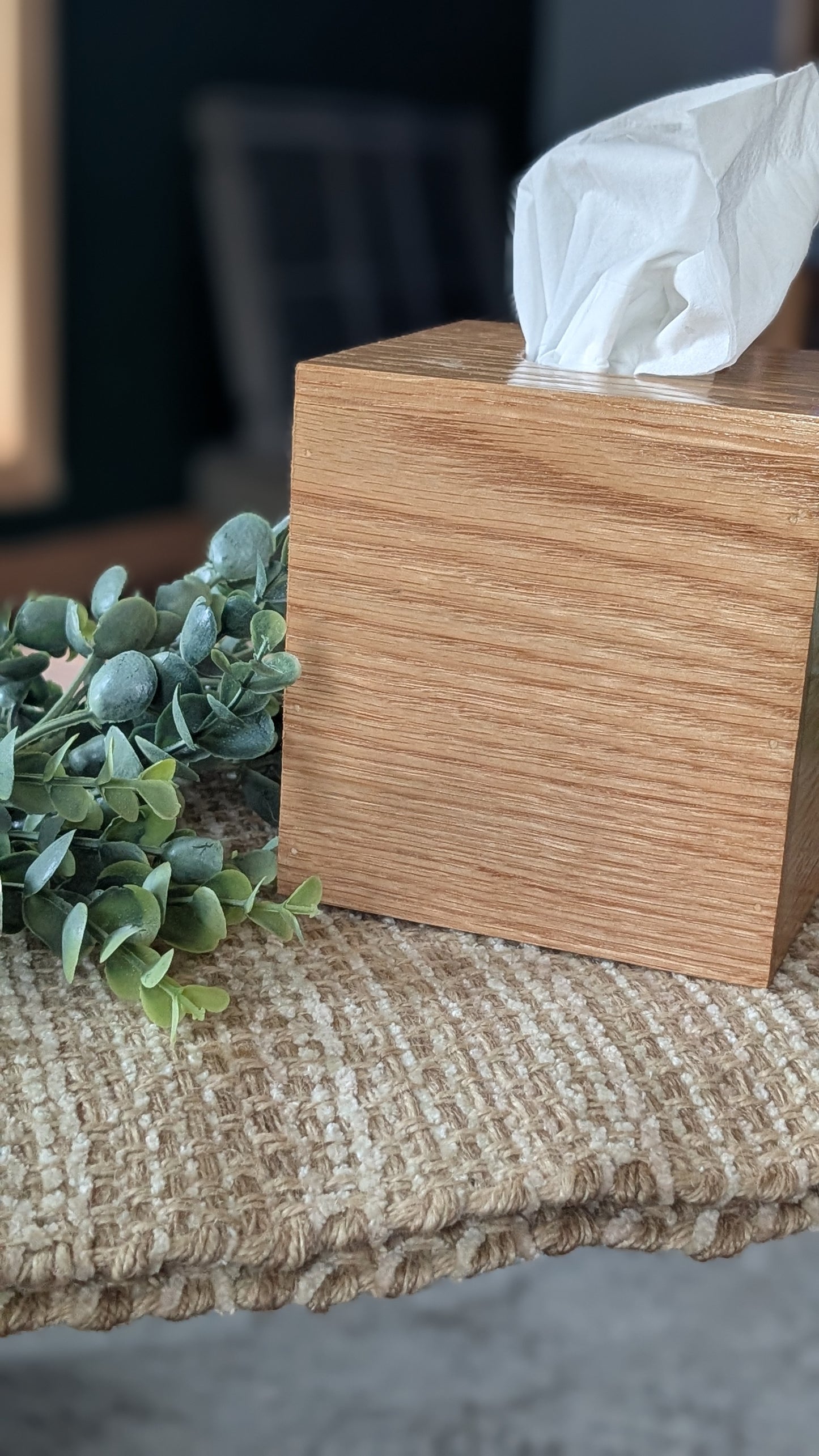 Red Oak Cube Tissue Box Cover