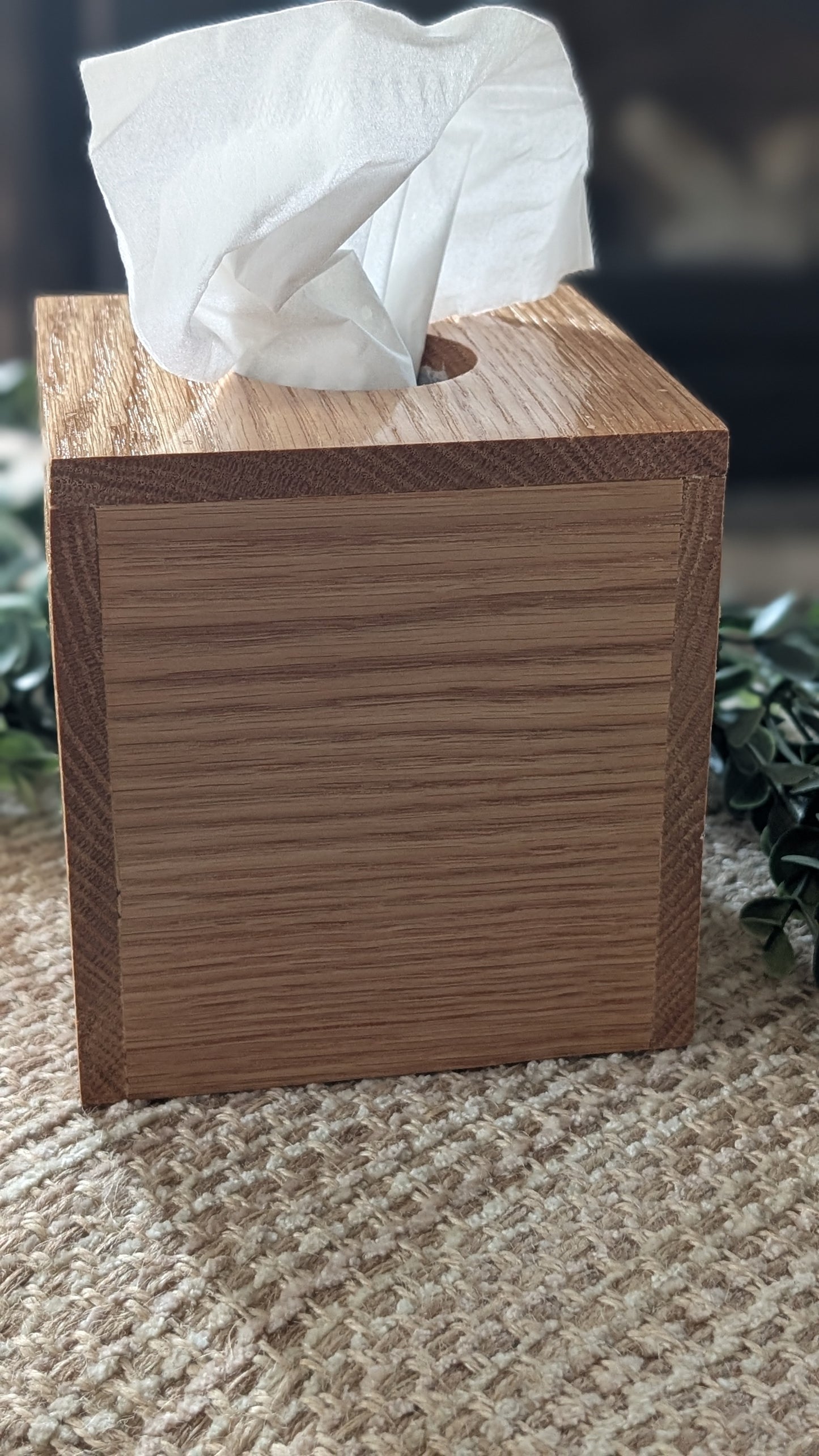 Red Oak Cube Tissue Box Cover