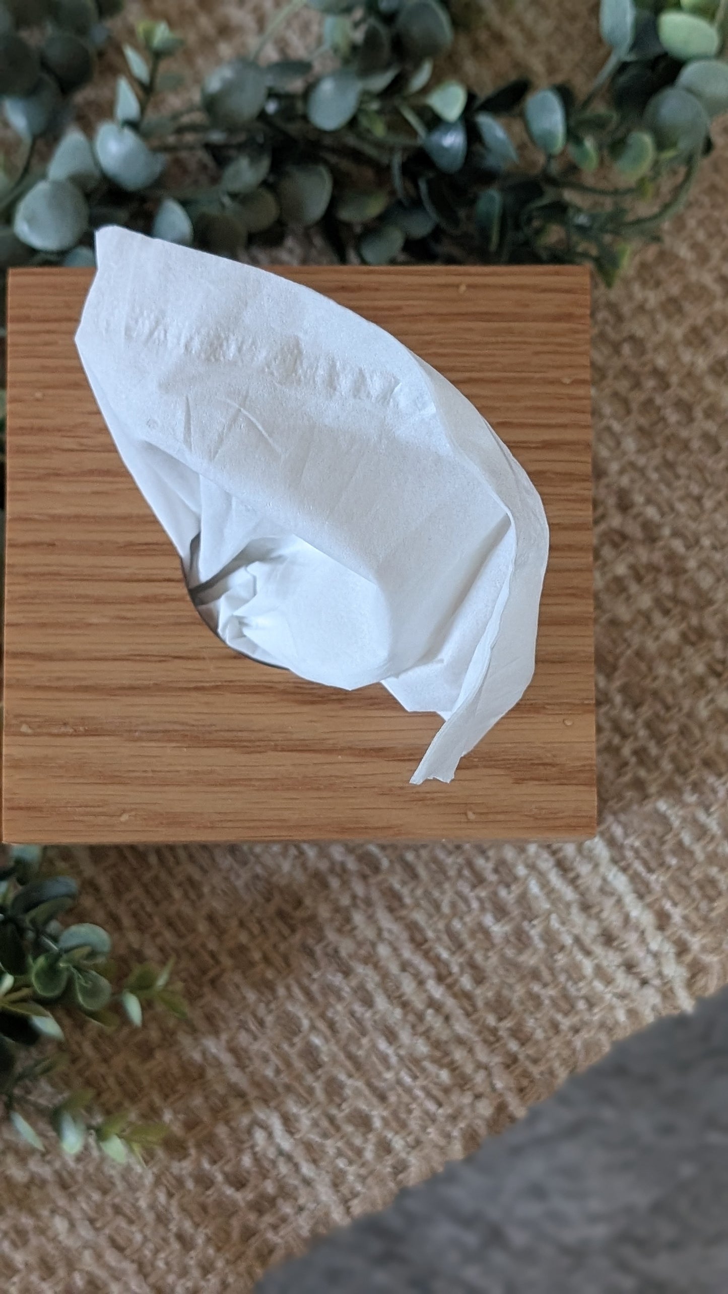 Red Oak Cube Tissue Box Cover